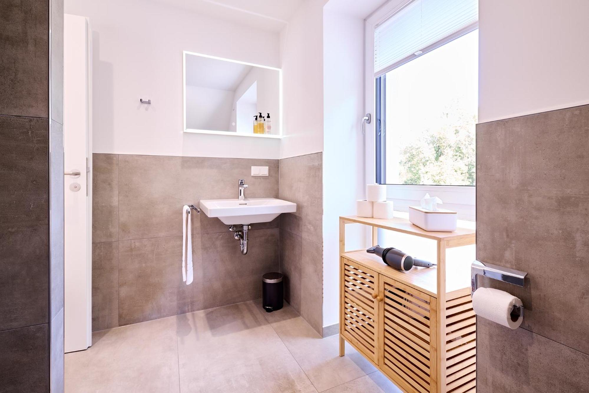 Xzllenz - 4 Schlafzimmer, Zentral, Parken, U-Bahn, 2 Baeder, 4 Smart-Tv, Optional Einzelbett Nürnberg Kültér fotó